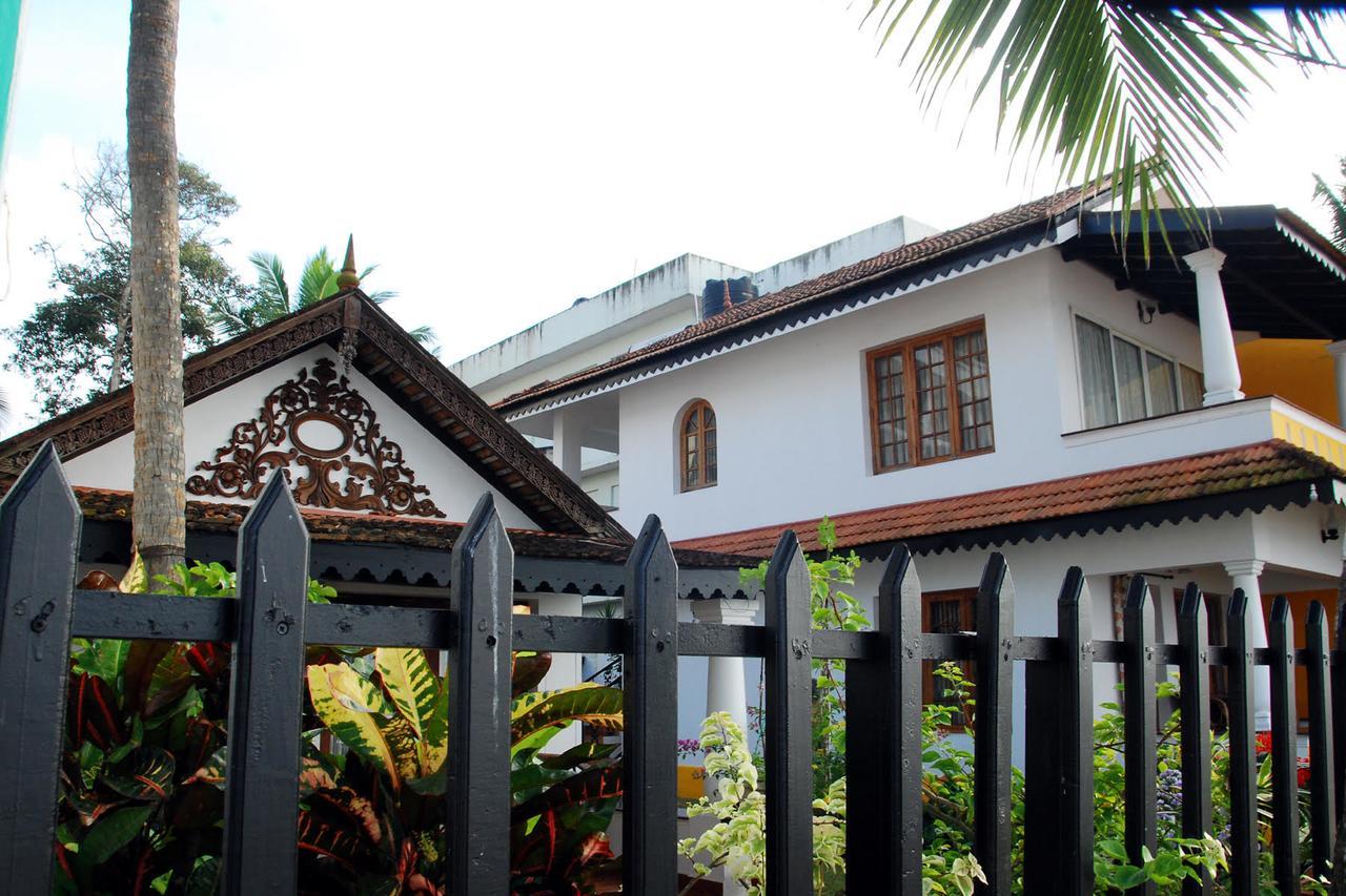 Kovalam Beach Cottage Экстерьер фото