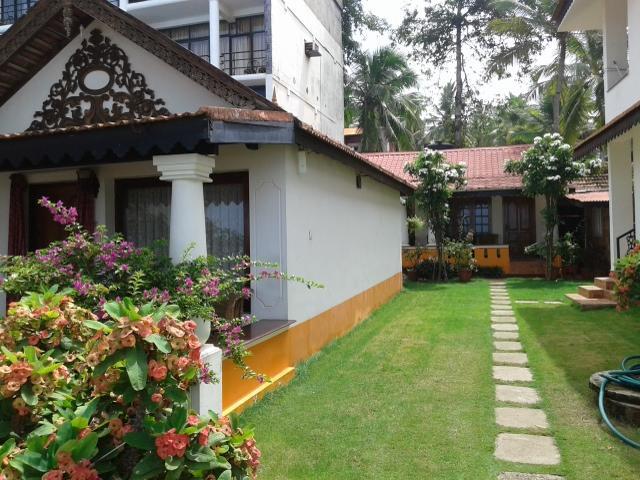 Kovalam Beach Cottage Экстерьер фото
